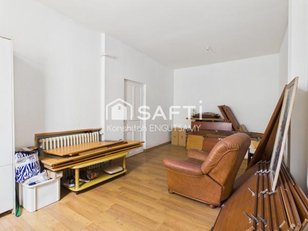 Maison de ville de 142m², 3 chambres et un garage de 47m²