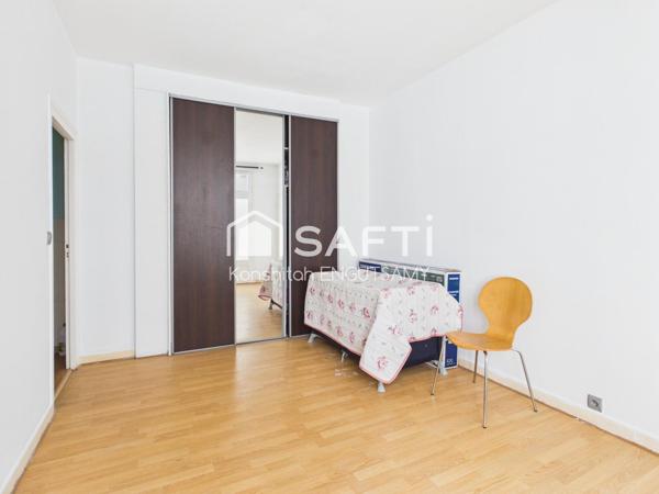 Maison de ville de 142m², 3 chambres et un garage de 47m²