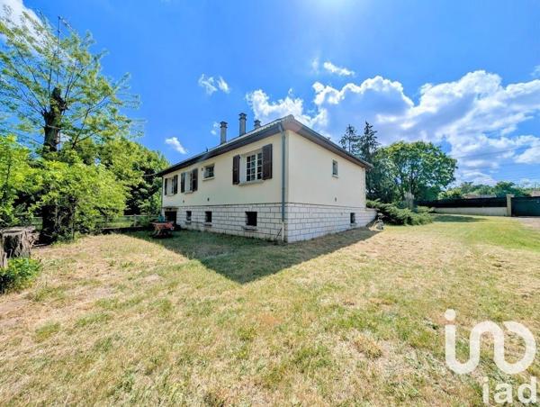 Domaine 4 pièces de 95 m² à Les Mureaux (78130)