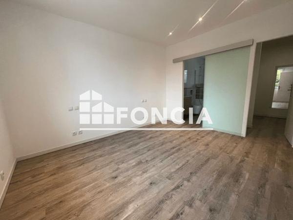 Location Maison 5 pièces 127 m² - 41 AVENUE DE PARIS Pont Du Casse 47480