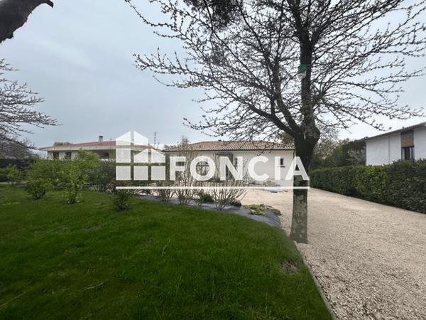 Location Maison 5 pièces 127 m² - 41 AVENUE DE PARIS Pont Du Casse 47480