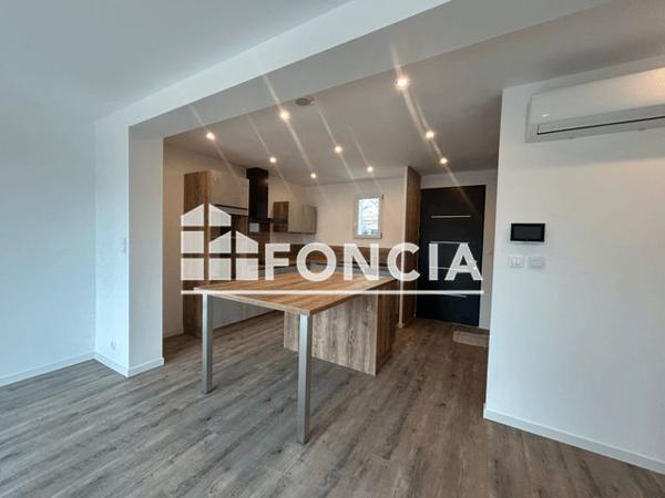 Location Maison 5 pièces 127 m² - 41 AVENUE DE PARIS Pont Du Casse 47480