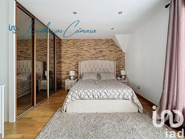 Maison à vendre 8 pièces 203 m² Sartrouville