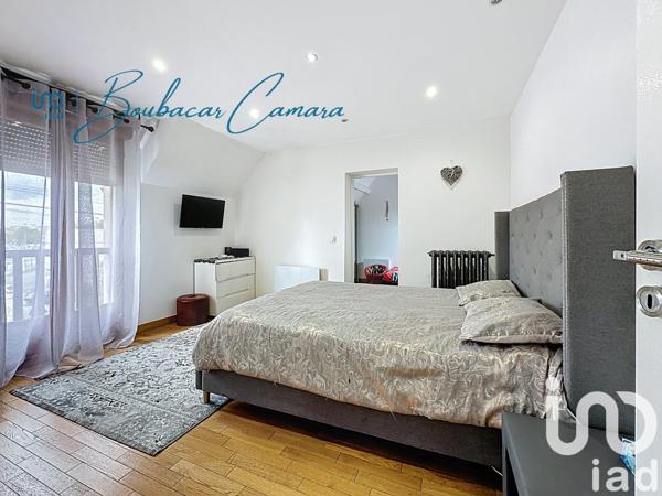 Maison à vendre 8 pièces 203 m² Sartrouville