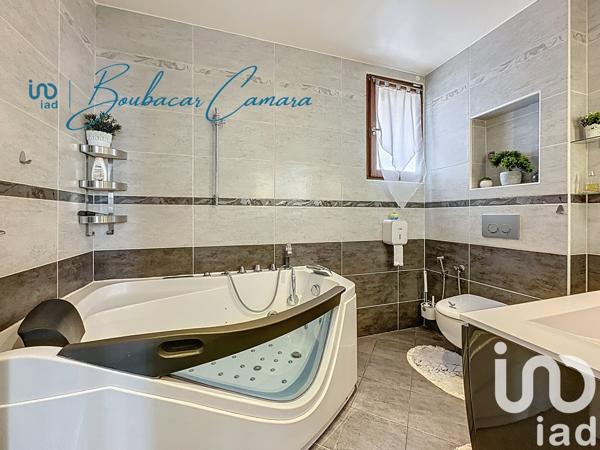 Maison à vendre 8 pièces 203 m² Sartrouville