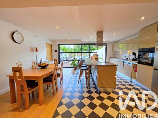 Maison à vendre 6 pièces 159,86 m² Fabrègues