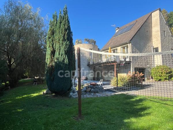 À vendre – Propriété d’exception de 472 m² habitables sur parc arboré de 5 000 m² – Lourdes
