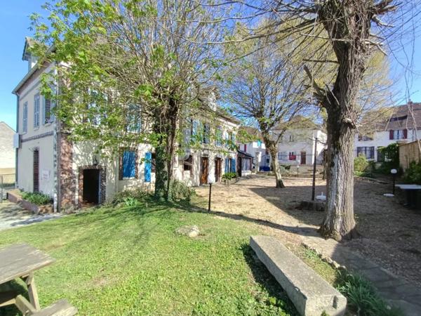 Immeuble à vendre VILLEVALLIER (89)