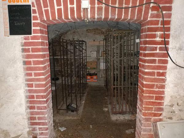 Immeuble à vendre VILLEVALLIER (89)