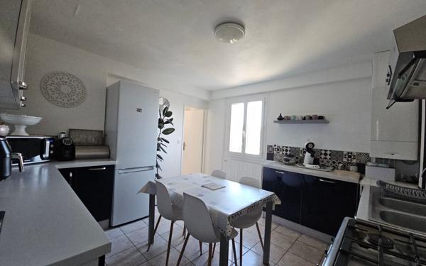 Maison à vendre    6 pièces • 115 m2 Saint-Étienne