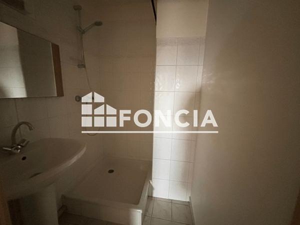 Location Appartement 3 pièces 75.35 m² - 8 RUE DES PERVENCHES Gap 05000