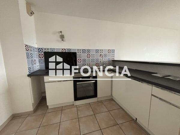 Location Appartement 3 pièces 75.35 m² - 8 RUE DES PERVENCHES Gap 05000
