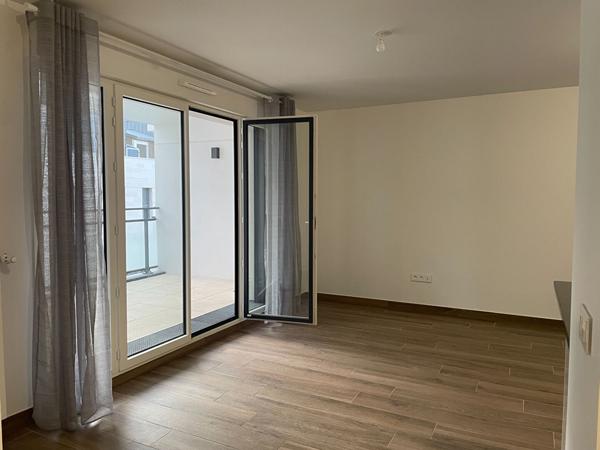 Appartement 2 pièces - SAINT MAUR-LA VARENNE