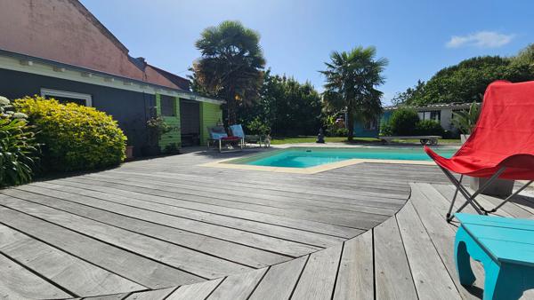 Maison familiale 162 m2 + maison à rénover 58 m2 + piscine - L'Agence Locale