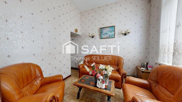 ROUBAIX – MAISON DES ANNÉES 30 – 4 CHAMBRES – UN BEAU POTENTIEL À RÉVÉLER !