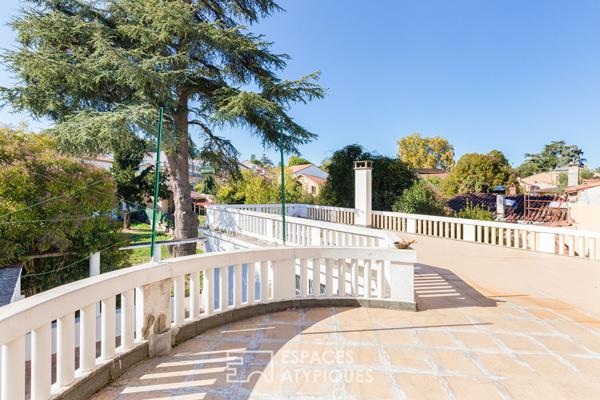 Maison style Art Déco à Condom avec jardin