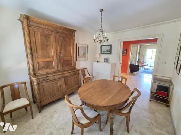Appartement de 160m2 avec garage et cave 
