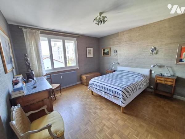 Appartement de 160m2 avec garage et cave 