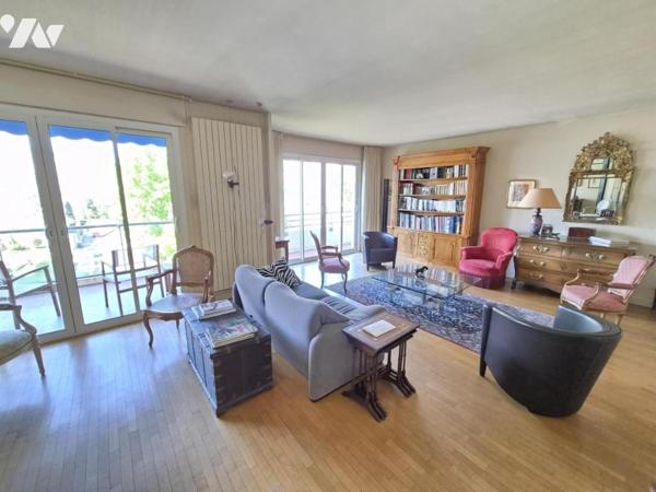 Appartement de 160m2 avec garage et cave 