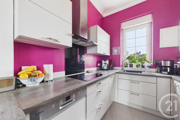 Maison à vendre  10 pièces - 225 m 2   LE BOUSCAT  - 33