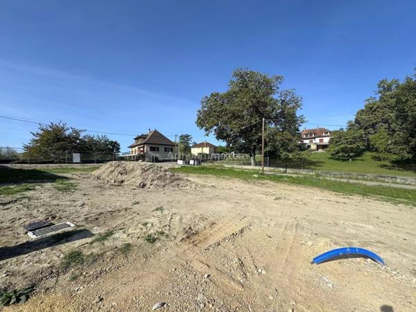 Vente Terrain 500 m2 à Les Avenières Veyrins-Thuellin