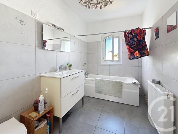 Maison à vendre  4 pièces - 79 m 2   LA TESTE DE BUCH  - 33