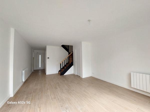 Créteil (94000) MAISON CRÉTEIL Val de Brie à 10 minutes à pied du Métro Créteil Préfecture