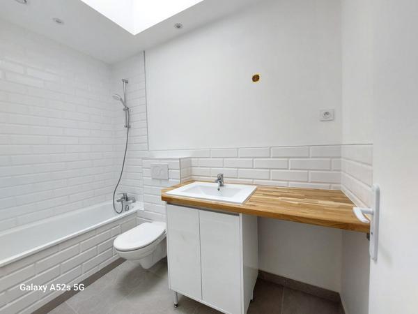 Créteil (94000) MAISON CRÉTEIL Val de Brie à 10 minutes à pied du Métro Créteil Préfecture