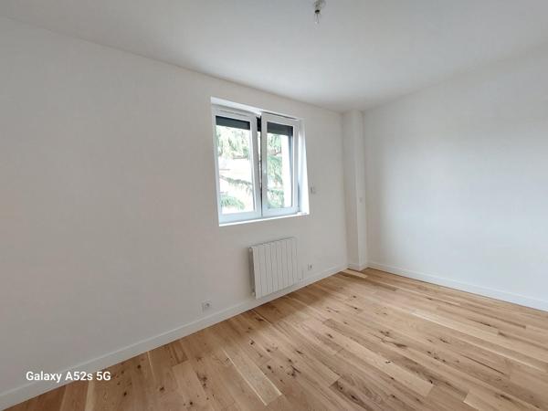 Créteil (94000) MAISON CRÉTEIL Val de Brie à 10 minutes à pied du Métro Créteil Préfecture