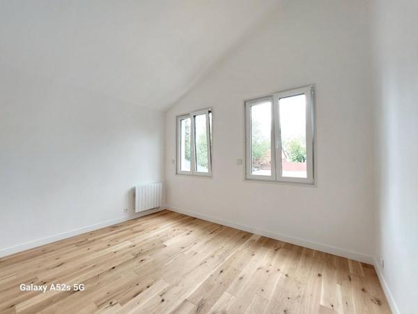 Créteil (94000) MAISON CRÉTEIL Val de Brie à 10 minutes à pied du Métro Créteil Préfecture