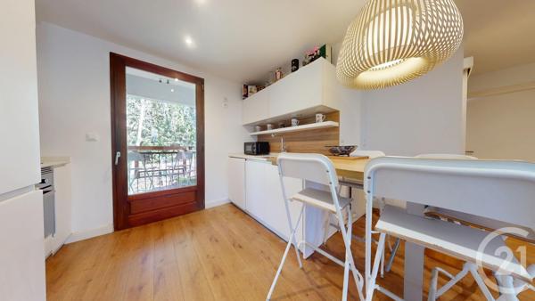 Appartement F3 à vendre  3 pièces - 64,40 m 2   BIARRITZ  - 64