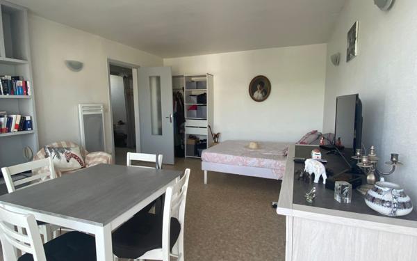 Appartement à louer    1 pièce • 36 m2 Dax