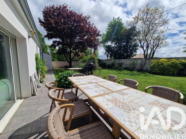 Maison à vendre 4 pièces 123 m² Tonnay-Charente