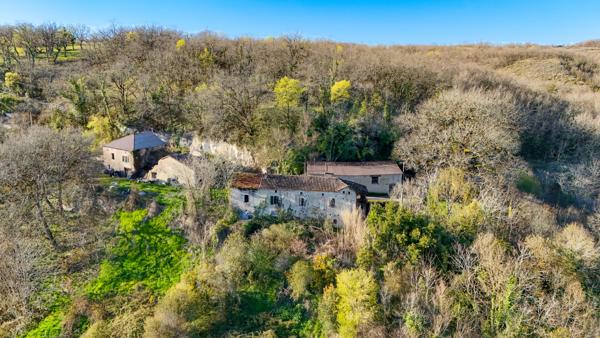 Maison à vendre à Montcuq-en-Quercy-Blanc (46800) - Lot