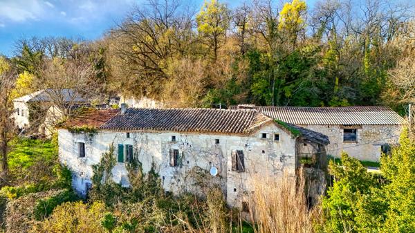 Maison à vendre à Montcuq-en-Quercy-Blanc (46800) - Lot