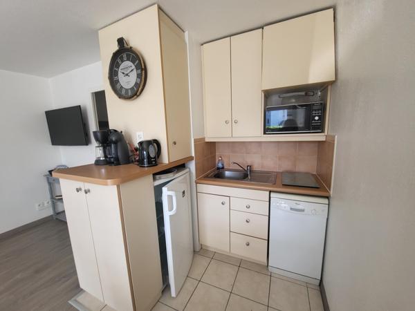 BEAU STUDIO - 24 m²- CENTRE VILLE QUIBERON