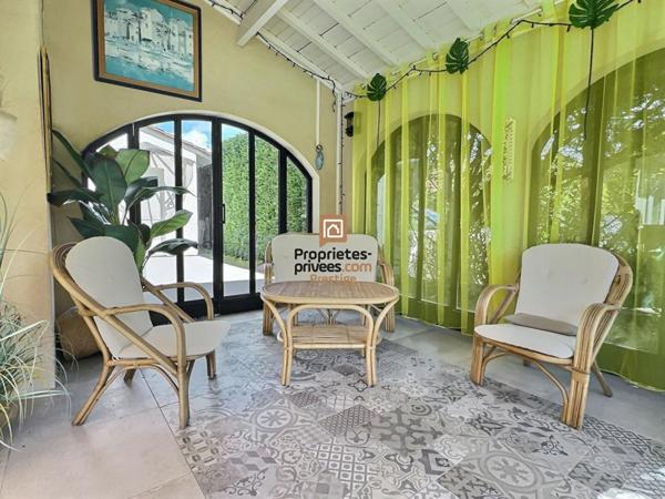 DEPT 33  Mérignac - Maison d'exception 8 pièce(s) 181 m2 avec jardin paysagé et piscine chauffée