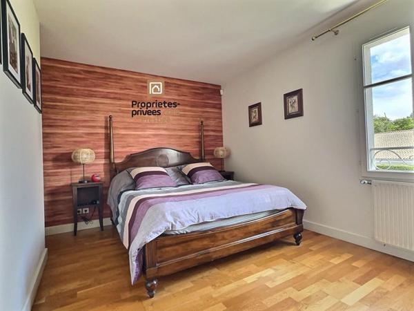 DEPT 33  Mérignac - Maison d'exception 8 pièce(s) 181 m2 avec jardin paysagé et piscine chauffée