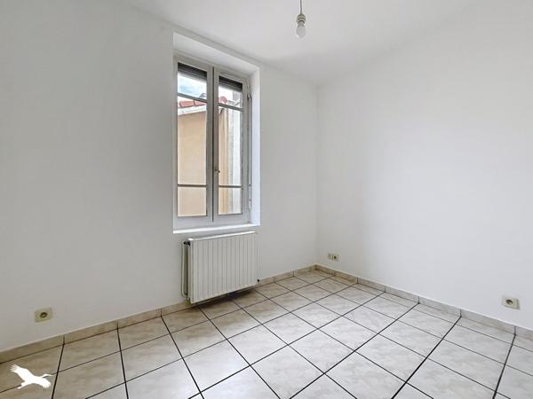 Appartement à vendre 199 700 € Villeurbanne 3 p 52 m² DPE F
