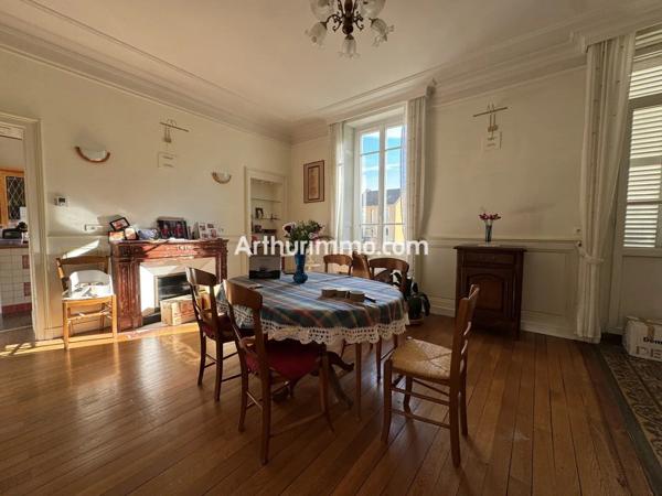 Location                                                      Appartement
                        
                     3 pièces                      89 m2                     à Lons-le-Saunier