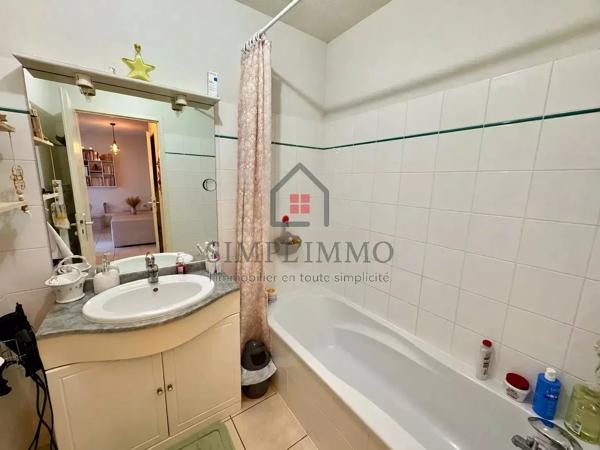 APPARTEMENT T2 AVEC JARDIN / ÉCHILLAIS