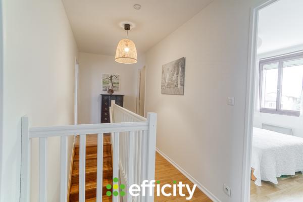 Maison 6 pièces - 96 m² Exclusivité efficity