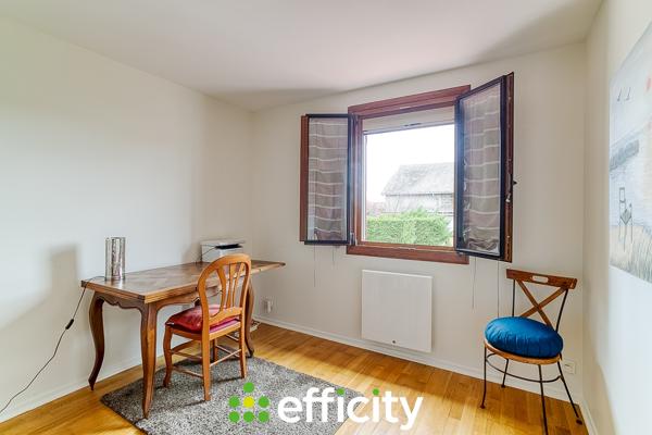 Maison 6 pièces - 96 m² Exclusivité efficity