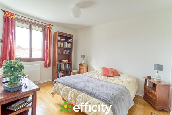 Maison 6 pièces - 96 m² Exclusivité efficity