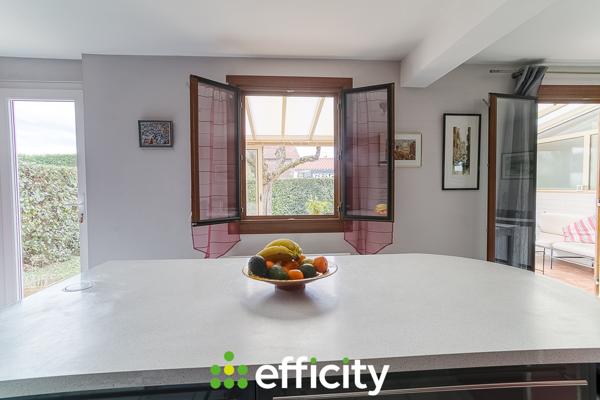 Maison 6 pièces - 96 m² Exclusivité efficity