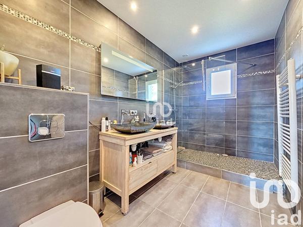 Maison à vendre 9 pièces 220 m² Soindres