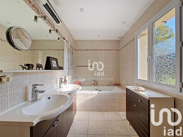 Maison à vendre 9 pièces 220 m² Soindres