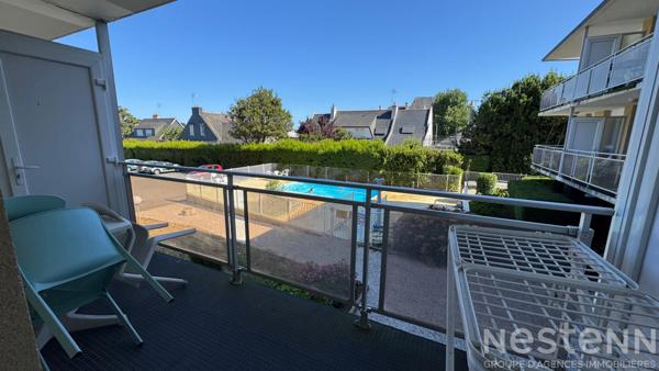 QUIBERON - Studio rénové en centre-ville avec balcon et place de stationnement