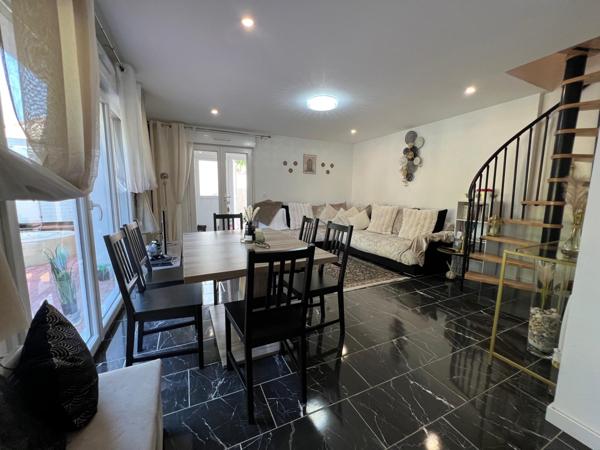 Rénovée 3 chambres plus bureau, beau jardin