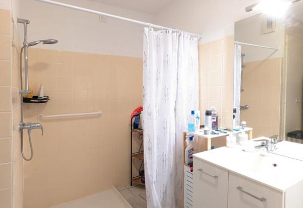 Pour investisseur - T3 58m2 loué meublé dans résidence senior